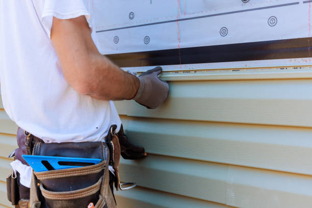 Trusted Siding Repair service in Lake Forest, IL - Creative Siding